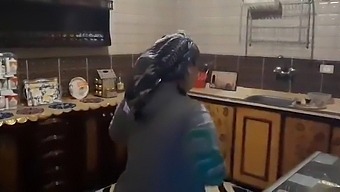 Asiatisk Milf Sharmota Rider Vilt I Norr