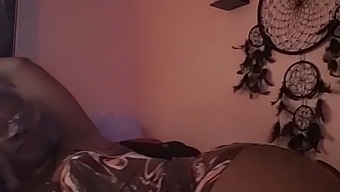 Nae Indulges In Self-Pleasure While Lying In Bed