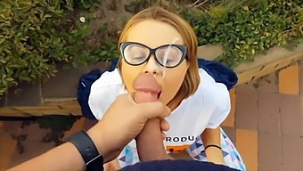 مقولة قذرة: تجميع القذف على الوجه وحب الحيوانات المنوية