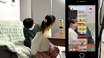 Amateur Japanese Babe Gets Off On Live Streaming: Hot Cuckold And Blowjob Video